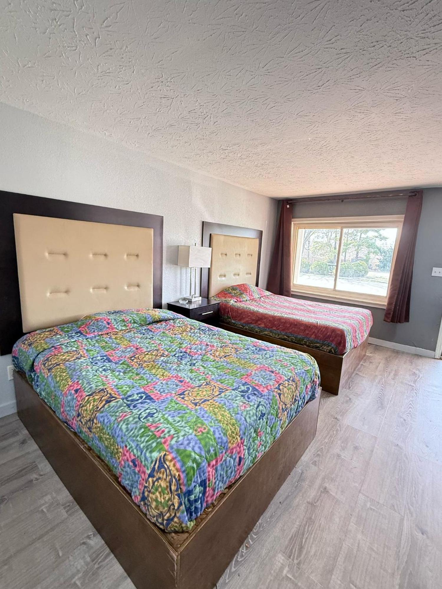 Blisspoint Inn Fka Motel 6T7 インディアナポリス エクステリア 写真